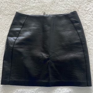 AQUA Mini Skirt faux leather Size Small, great condition, used few times.